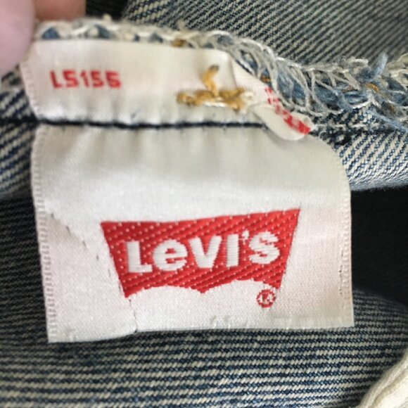 Furst Of A Kind Levi's Womens 28 Denim Shorts Distressed Button Fly Cotton - Picture 15 of 16